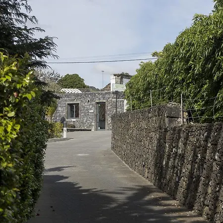 Quinta De Santa Barbara Lagoa (Azores)