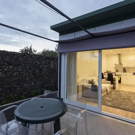 Quinta De Santa Barbara Lagoa (Azores)
