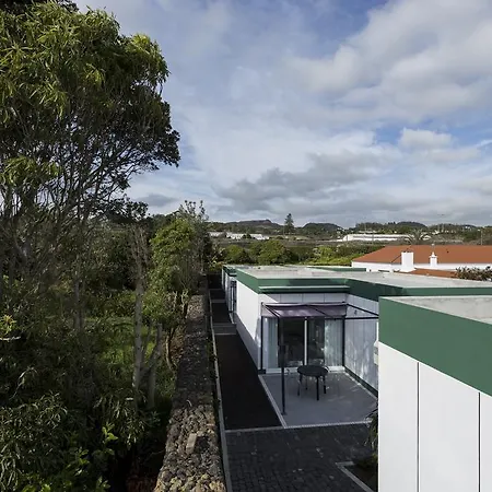 Quinta De Santa Barbara Lagoa (Azores)
